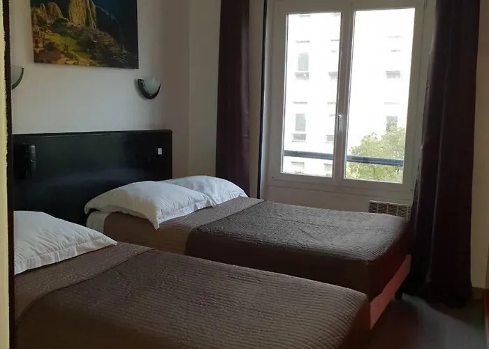 Hotel Victory